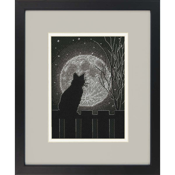 【完成品・額装済】クロスステッチ ヨーロッパの街並みと黒猫 風景画 Dimensions_Counted_Cross_Stitc