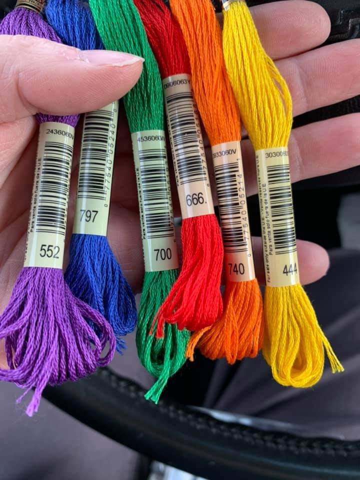 Needlework Tips: DMC Rainbow Colour Threads