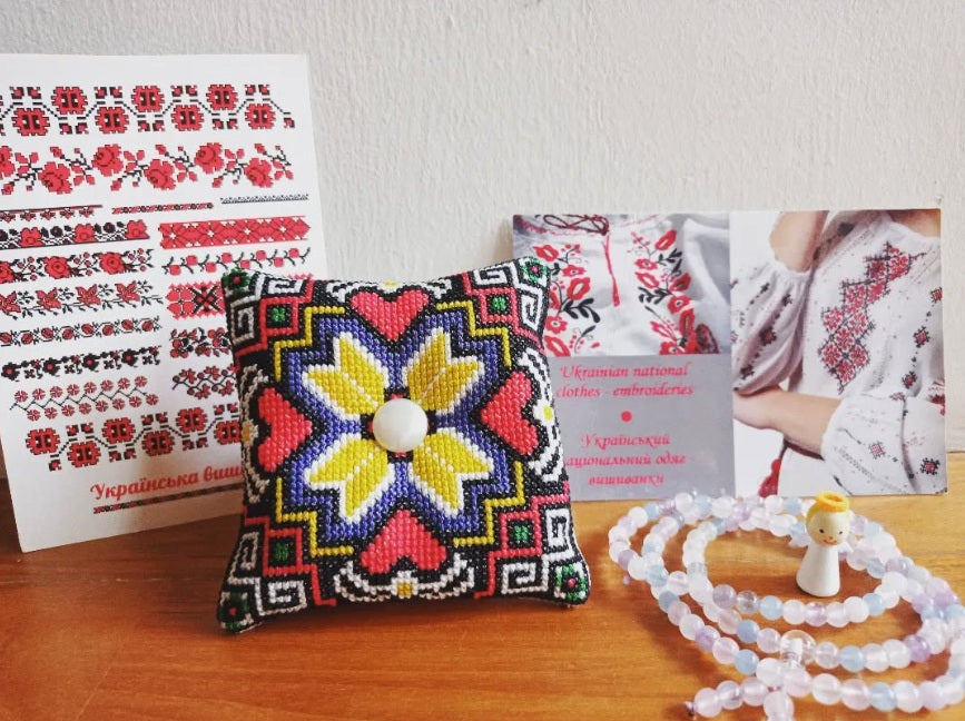 Cross Stitch Free Pattern: Ukraine Solidarity Stitch-A-Long