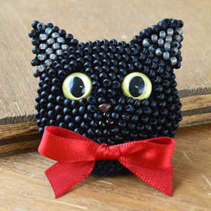 Black Kitten beaded crochet kit including shimmering grey beads, soft cotton thread and a step-by-step pattern to create a beaded cat charm