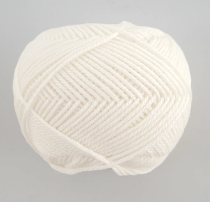 Close-up of premium Japanese Pierrot Fine Merino wool, showcasing the smooth, anti-pilling texture and fine weight suitable for intricate knitting off white