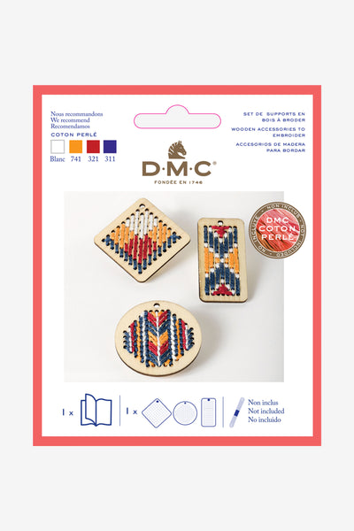 Packaging of DMC wooden pendants showing three different shapes: circular, rectangular, and diamond-shaped, with a geometric pattern design in various colors.