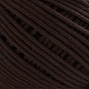 Close-up of Daruma Lili fiber, highlighting the smooth cotton exterior and the firm jute core that provides durability for bag-making in dark brown colour