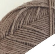 A 40g skein of Pierrot Pure Wool, 100% wool yarn made in Japan, featuring a smooth, balanced twist for knitting and crochet in mocha brown colour