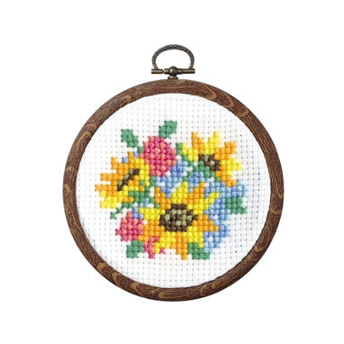 Olympus thread embroidery cross stitch kit with hoop no. 7446 bouquet of sunflowers

Olympus Cross Stitch Kit Singapore, Beginner Cross stitch Kit with Hoop, Japanese Cross Stitch Flowers, 
9 Count Aida Cloth Kit.