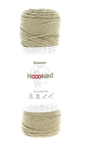 Close-up of Hoooked Somen fibers, highlighting the soft recycled cotton plies interwoven with strong natural flax for a durable summer thread in taupe colour