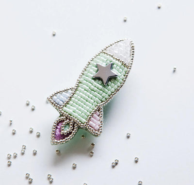 Beads Brooch Kit - Designed by Anne Mika Inagaki