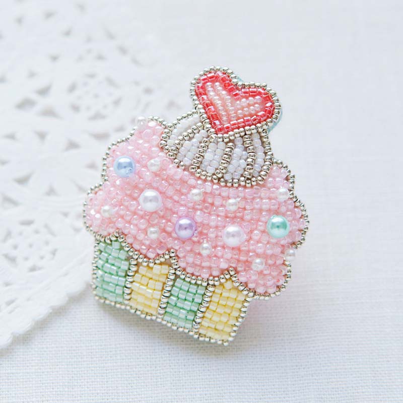 Beads Brooch Kit - Designed by Anne Mika Inagaki