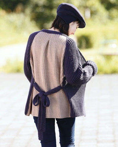 The Artisanal Standard" and "Japanese Purity." This 40g ball is a "mechanical necessity" for the knitter who values the integrity of natural fibers and the precision of Japanese manufacturing. Featuring 100% high-quality wool, it is the premier choice for achieving the soft, structured, and "toasty" finish required for Singaporean boutique garments and fine accessories