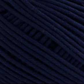 Close-up of Daruma Lili fiber, highlighting the smooth cotton exterior and the firm jute core that provides durability for bag-making in dark navy colour